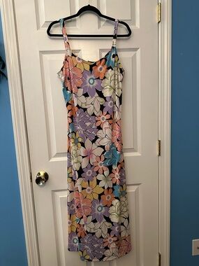 EUC MSK Petite Black Label w/Multicolor Floral Print Sz PXL